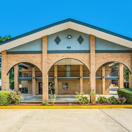Americas Best Value Inn Stockbridge Luaran gambar