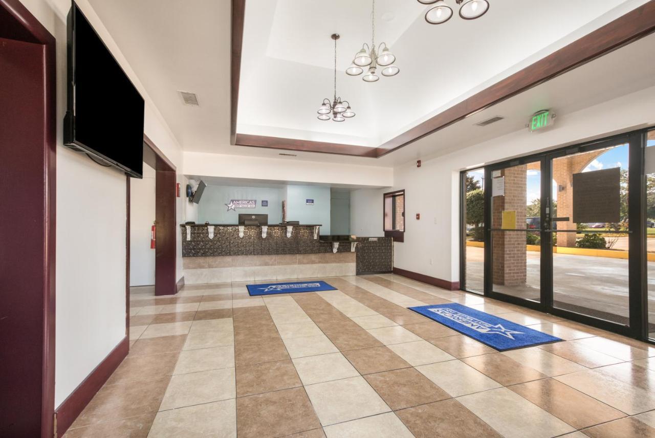 Americas Best Value Inn Stockbridge Luaran gambar