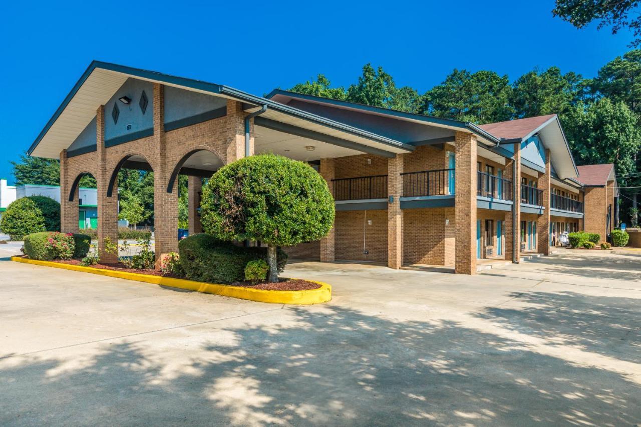 Americas Best Value Inn Stockbridge Luaran gambar