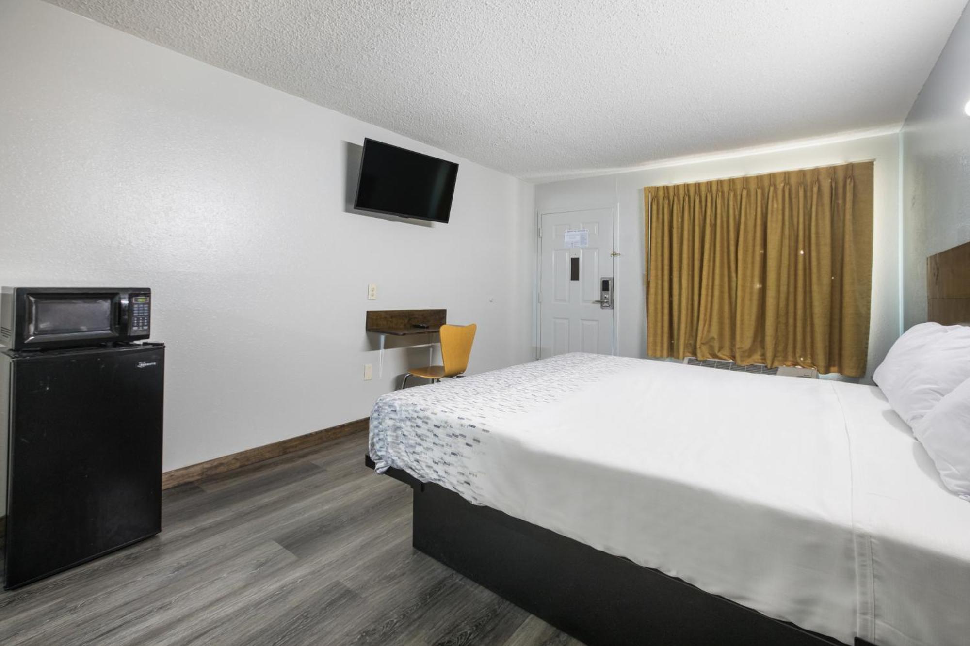 Americas Best Value Inn Stockbridge Bilik gambar