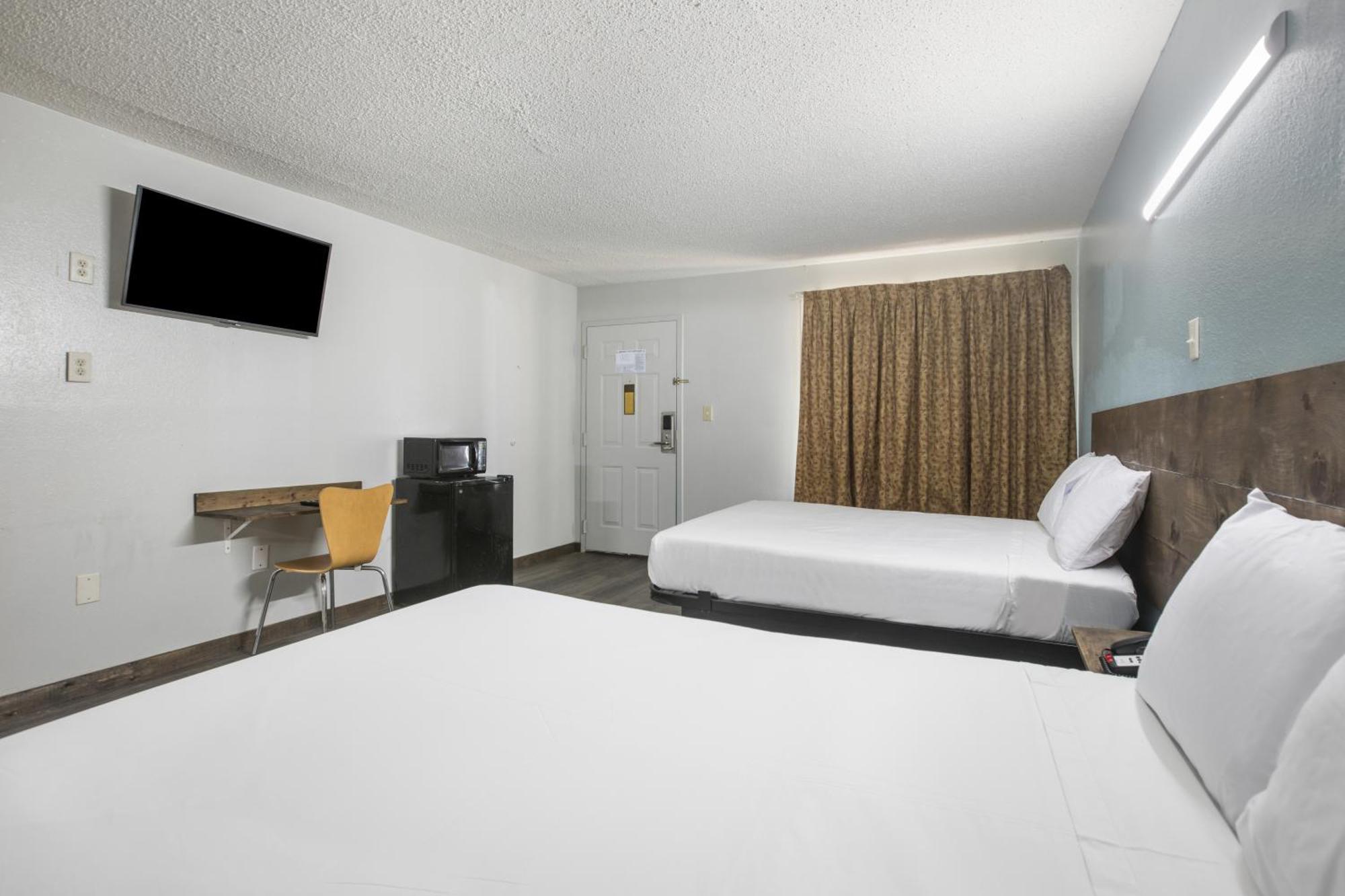 Americas Best Value Inn Stockbridge Bilik gambar